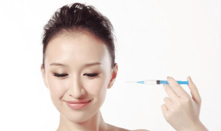 玻尿酸注射丰耳垂 让您与福气相拥